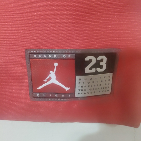 Air Jordan 23 Jersey Gym Sack Backpack Bred Red / Black Bulls 9A0757-R78 - Picture 3 of 6
